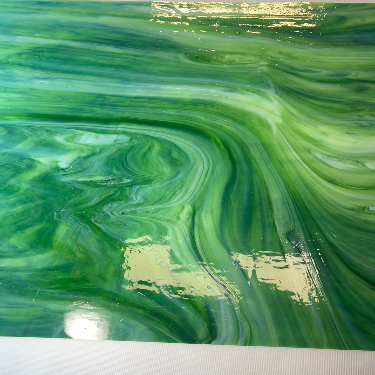 Fern - Dark Green Opal Wispy Stained Glass – Wissmach - 2 Sheets