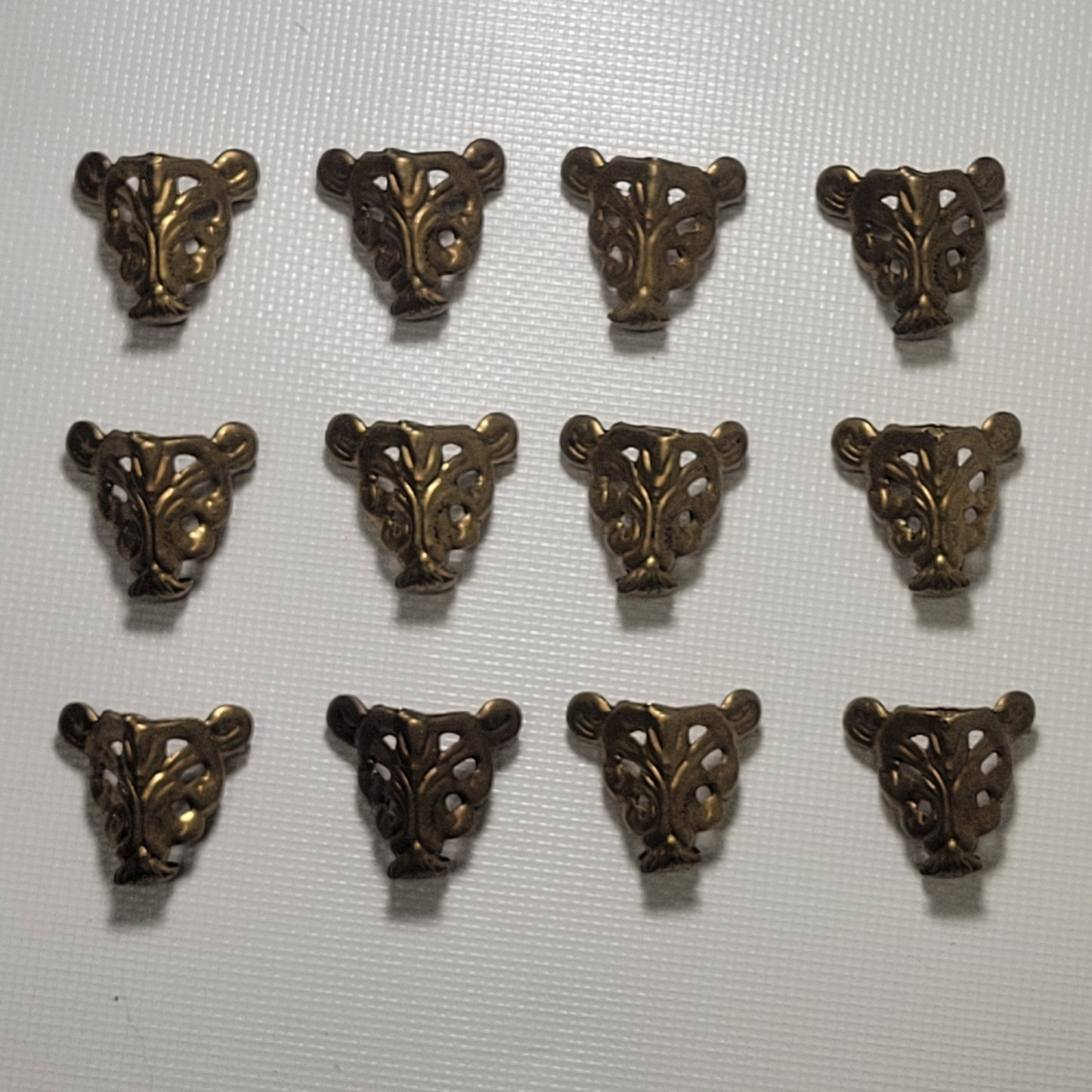 Brass Feet Decorative Filigree (7/8") | 4 or 12 Pack