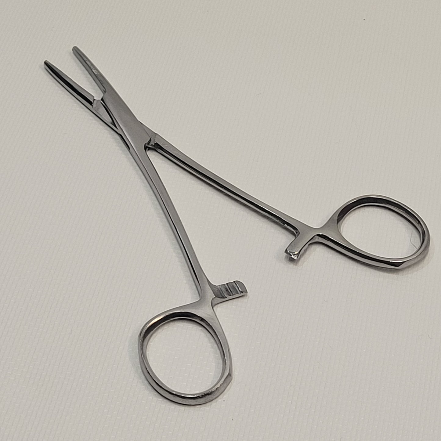 5" Self-Locking Tweezers / Hemostat (5 inch)