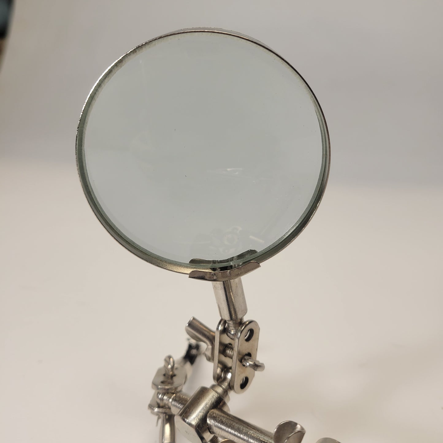 Third Hand Magnifier Helping Hands