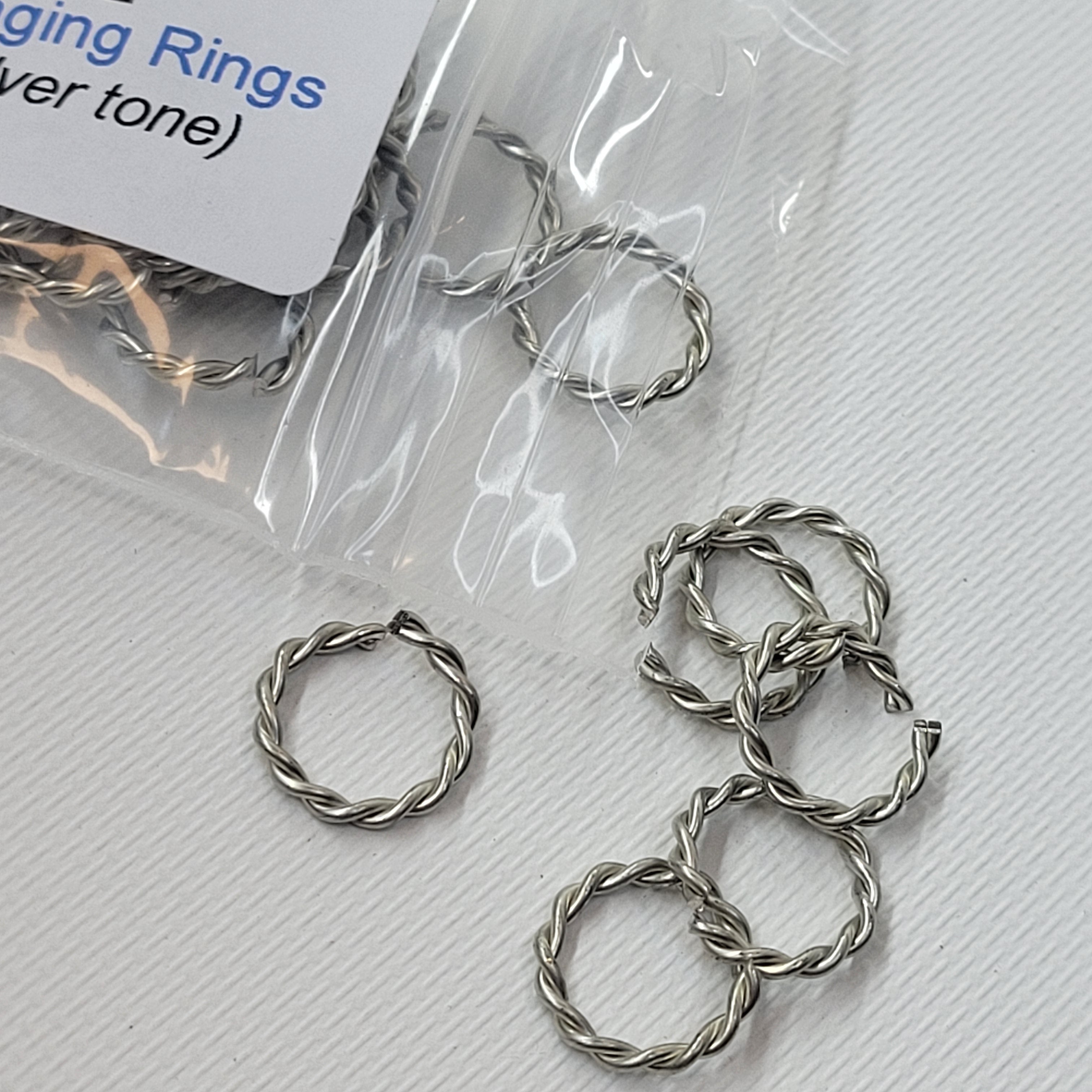 3/8" Twisted Accent Rings | 20 Pack