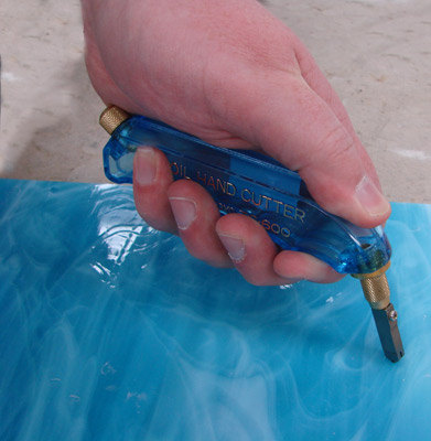 Toyo Pistol Grip Glass Cutter - Includes CJ's 8oz. Cutting Oil - Assorted  Col
