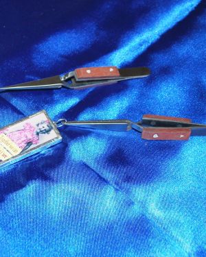 4-5/8 inch Reverse Clamp Tweezers with Fiber Grip