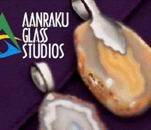 Aanraku –  LARGE (10 x 25mm) – SILVER plated – Leaf Jewelry Bails